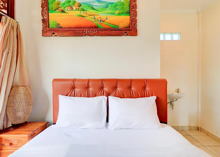 Hostal O Tulasi Near Monkey Forest