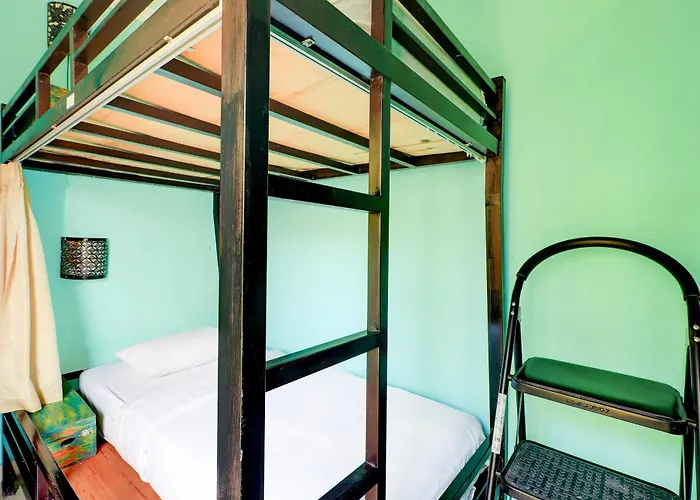 O Tulasi Near Monkey Forest Hostal
